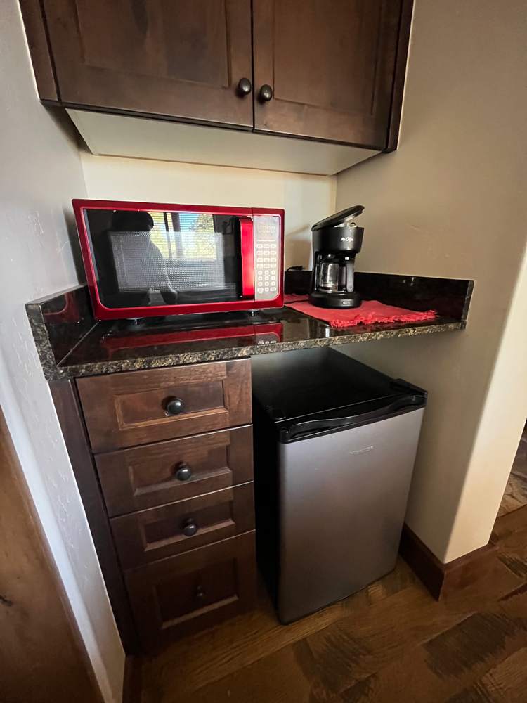Suite kitchenette with microwave, mini fridge and coffee maker